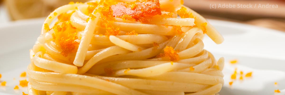 Spaghetti mit Bottarga-mit-Tomaten-und-Thunfisch
