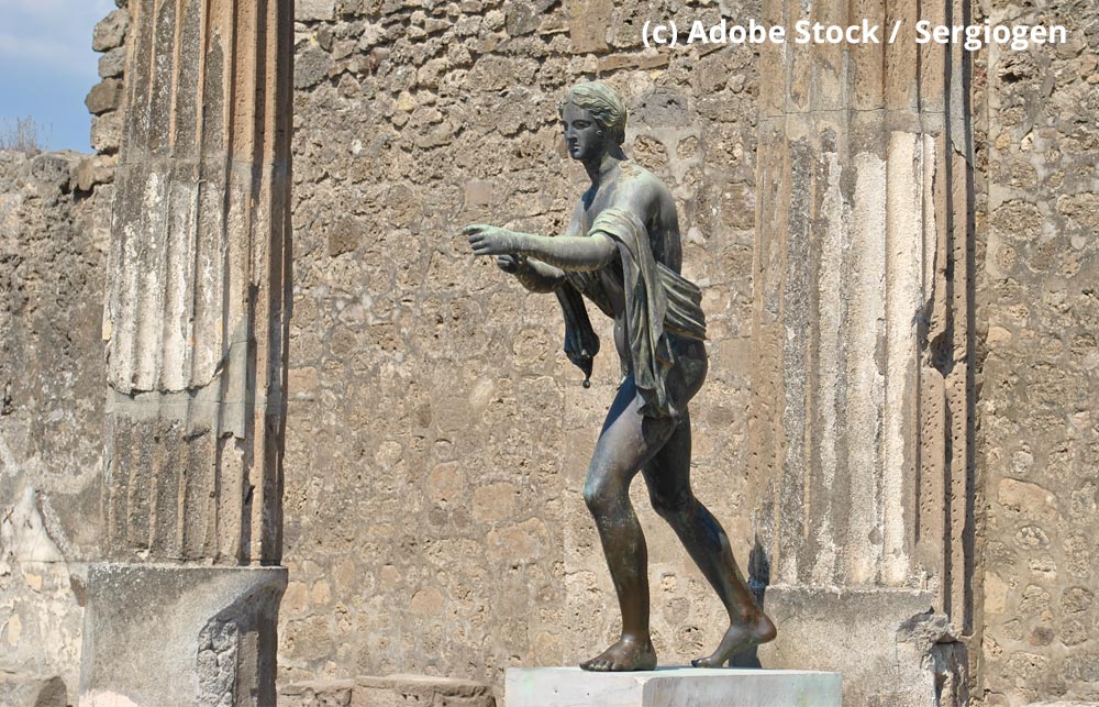 Statue-vor-Apollotempel-Pompeji