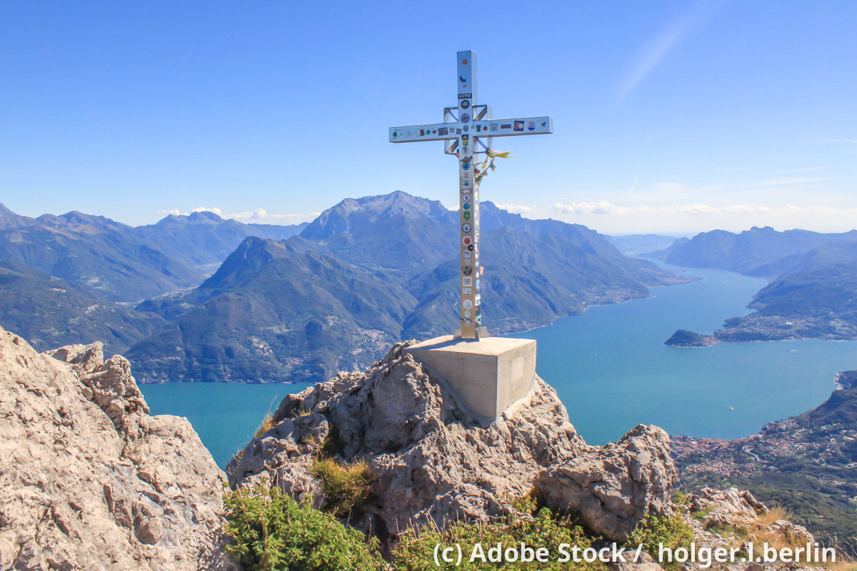 Monte-Grona-Gipfelkreuz