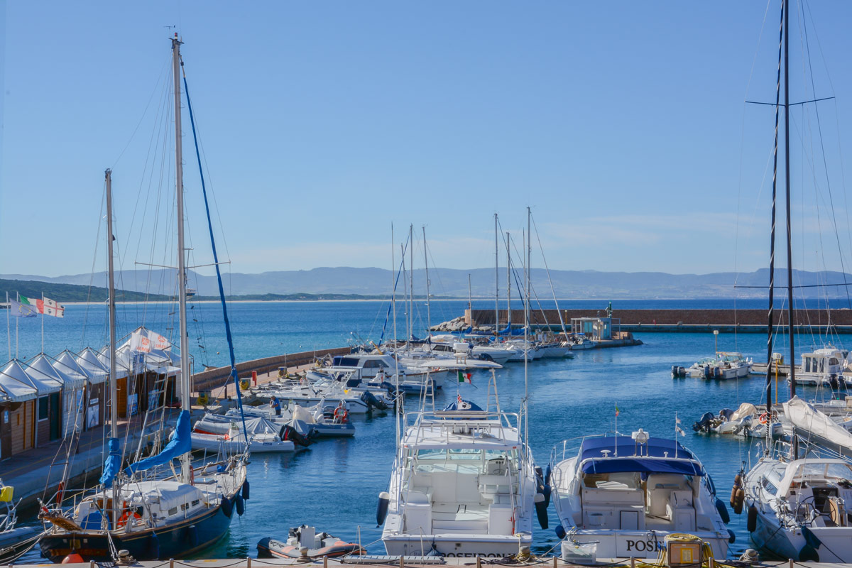 Isola-Rossa-Hafen Isola-Rossa-Hafen
