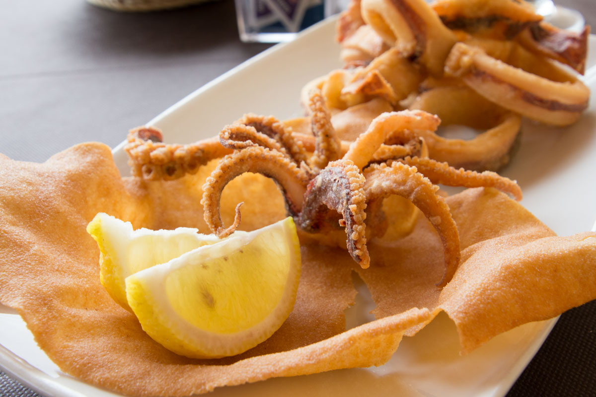 Tintenfisch-Frittiert Tintenfisch-Frittiert
