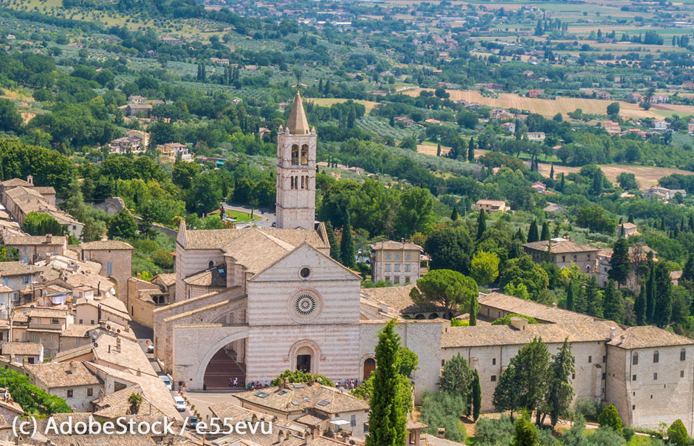 Assisi-Basilica-Santa-Chiara