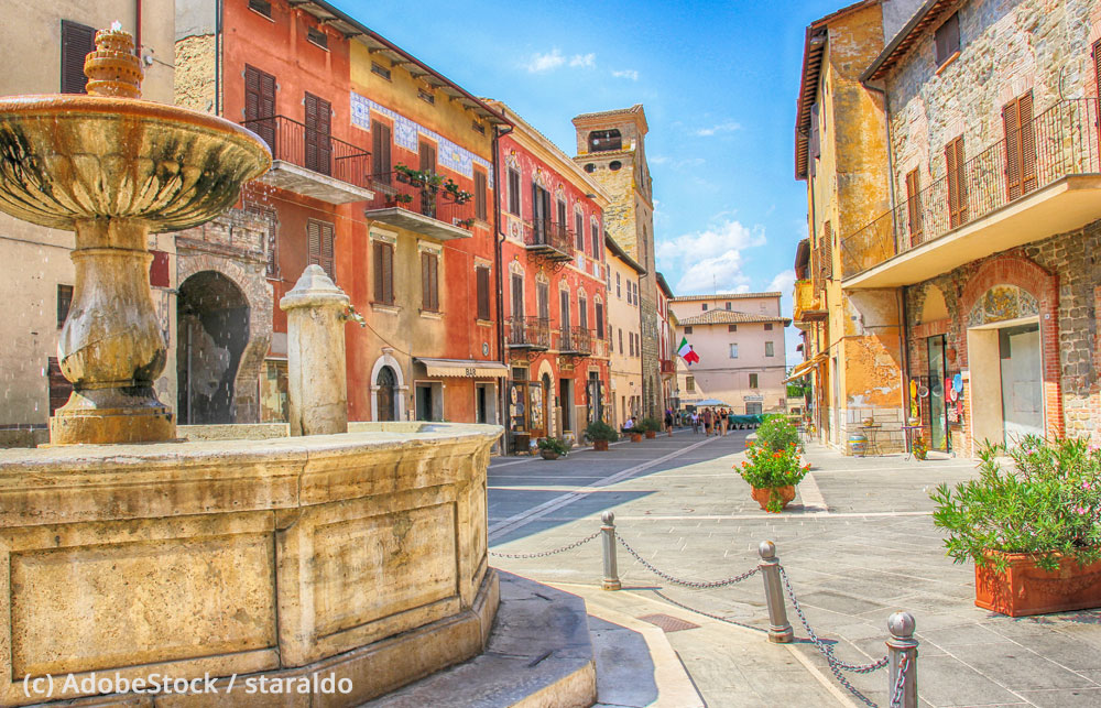 Altstadt-Deruta Altstadt-Deruta-Piazza-dei-Consoli