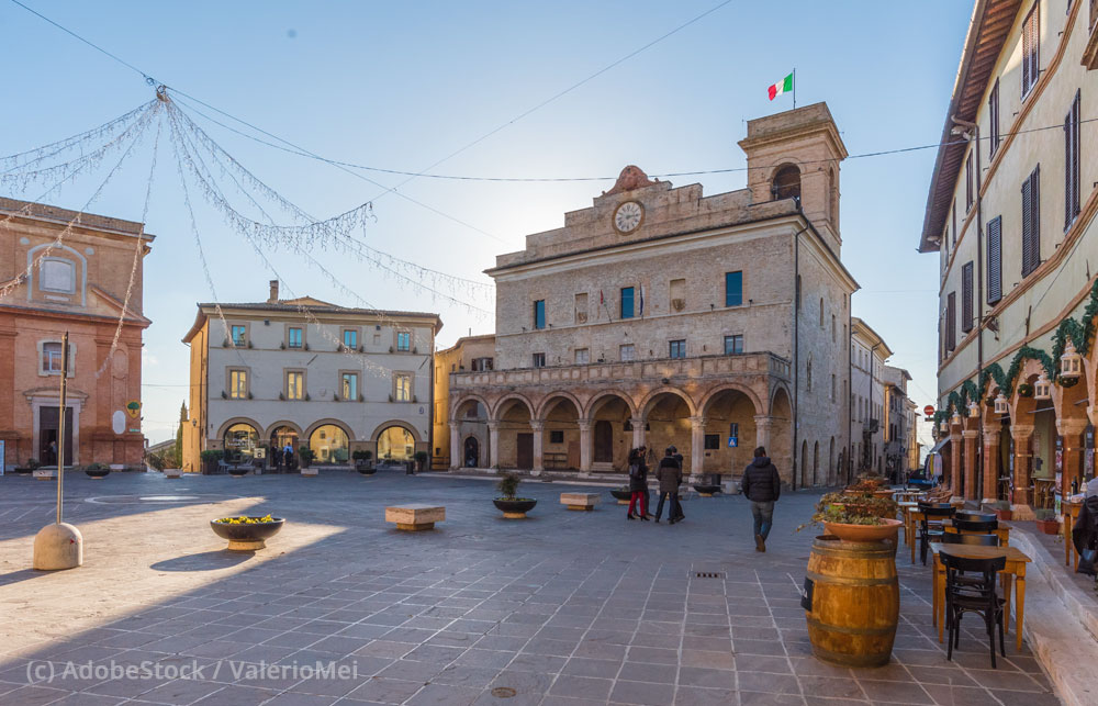 Montefalco-Altstadt Montefalco-Piazza-Altstadt