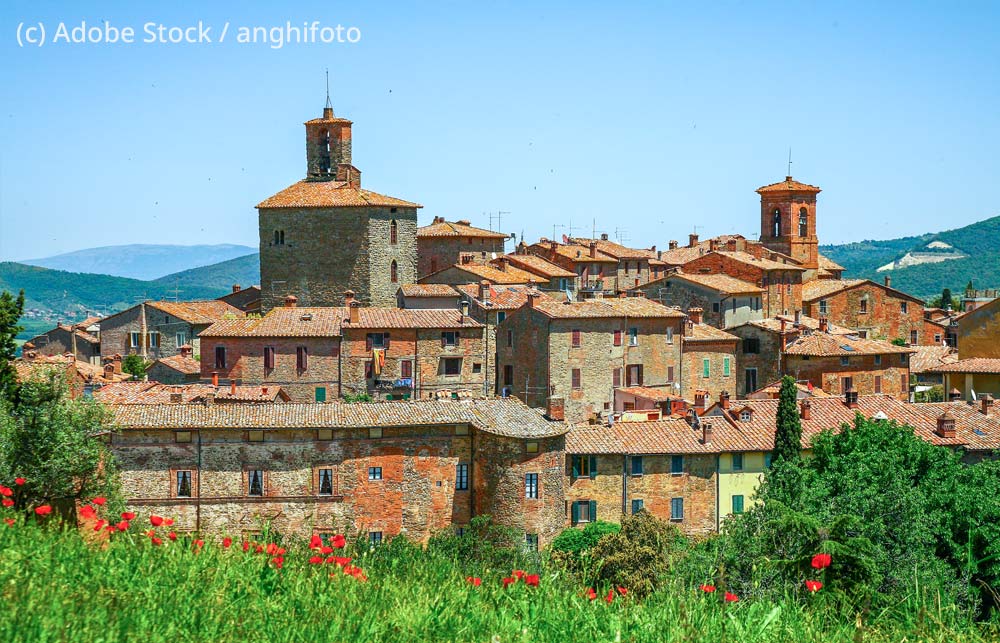 Panicale Panicale-Dorf-mit-Kirchtürmen