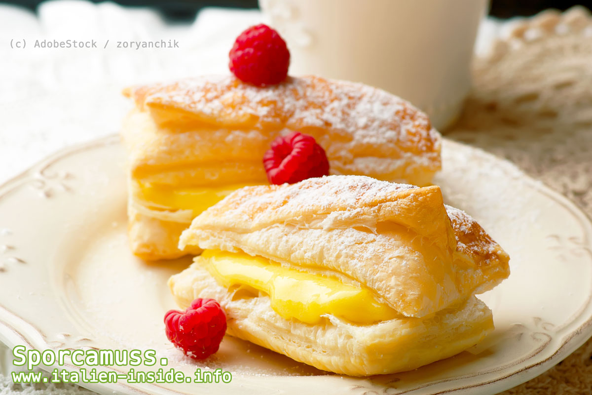 Spezialitaeten-Apulien-Sporcamuss-Suessspeise Spezialitaeten-Apulien-Sporcamuss-Suessspeise