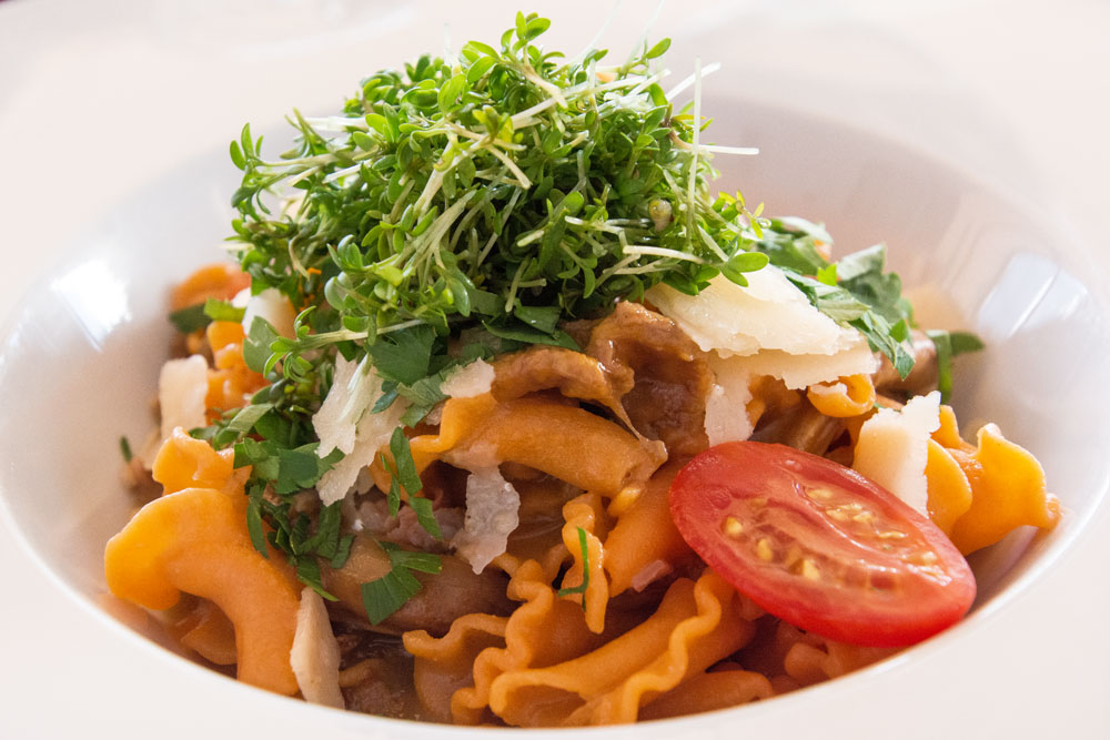Spezialitaeten-Suedtirol-Pfifferlinge Spezialitaeten-Suedtirol-Pfifferlinge