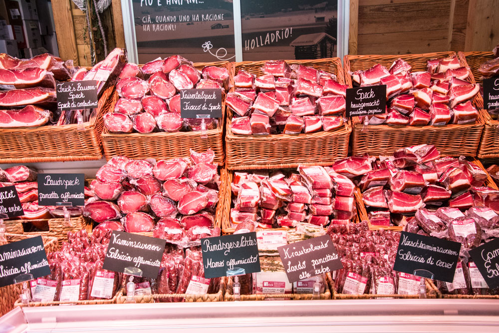 Spezialitaeten-Suedtirol-Speck Spezialitaeten-Suedtirol-Speck