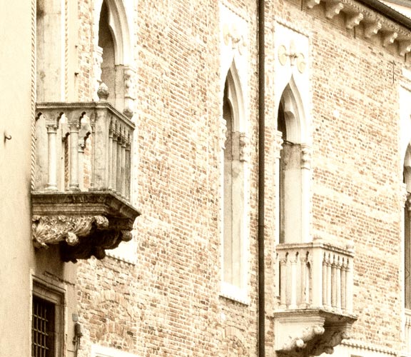 Venetien-Venezianisches-Fenster Venetien-Venezianisches-Fenster