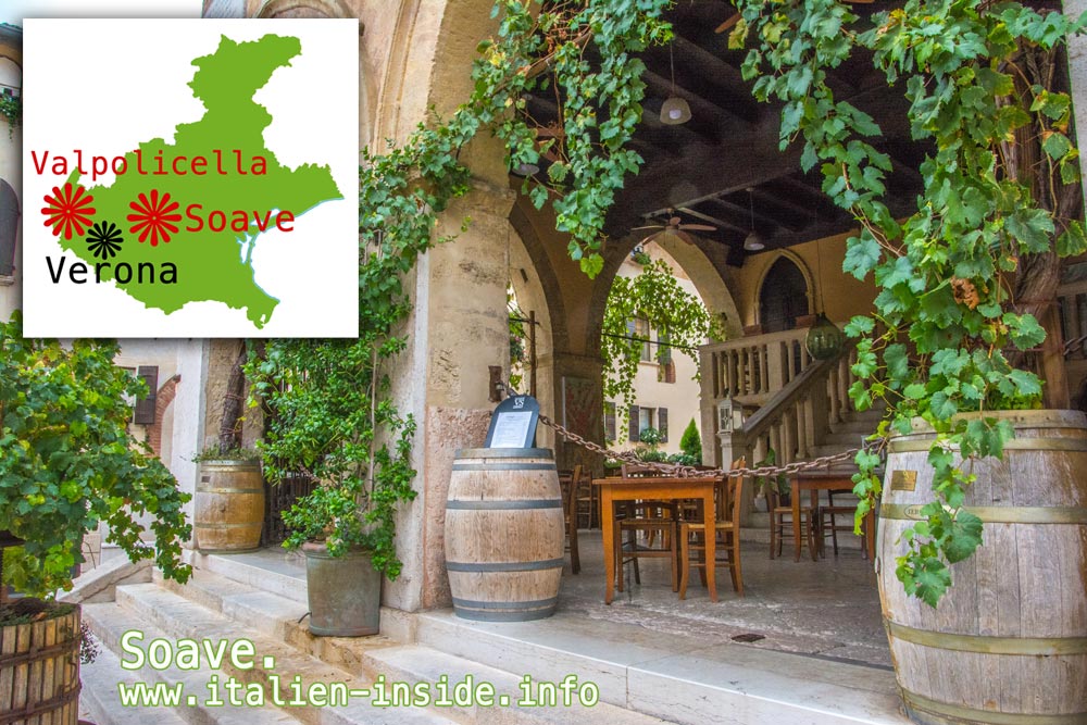 Soave-Haus-mit-Weinreben Venetien-Soave-Valpolicella